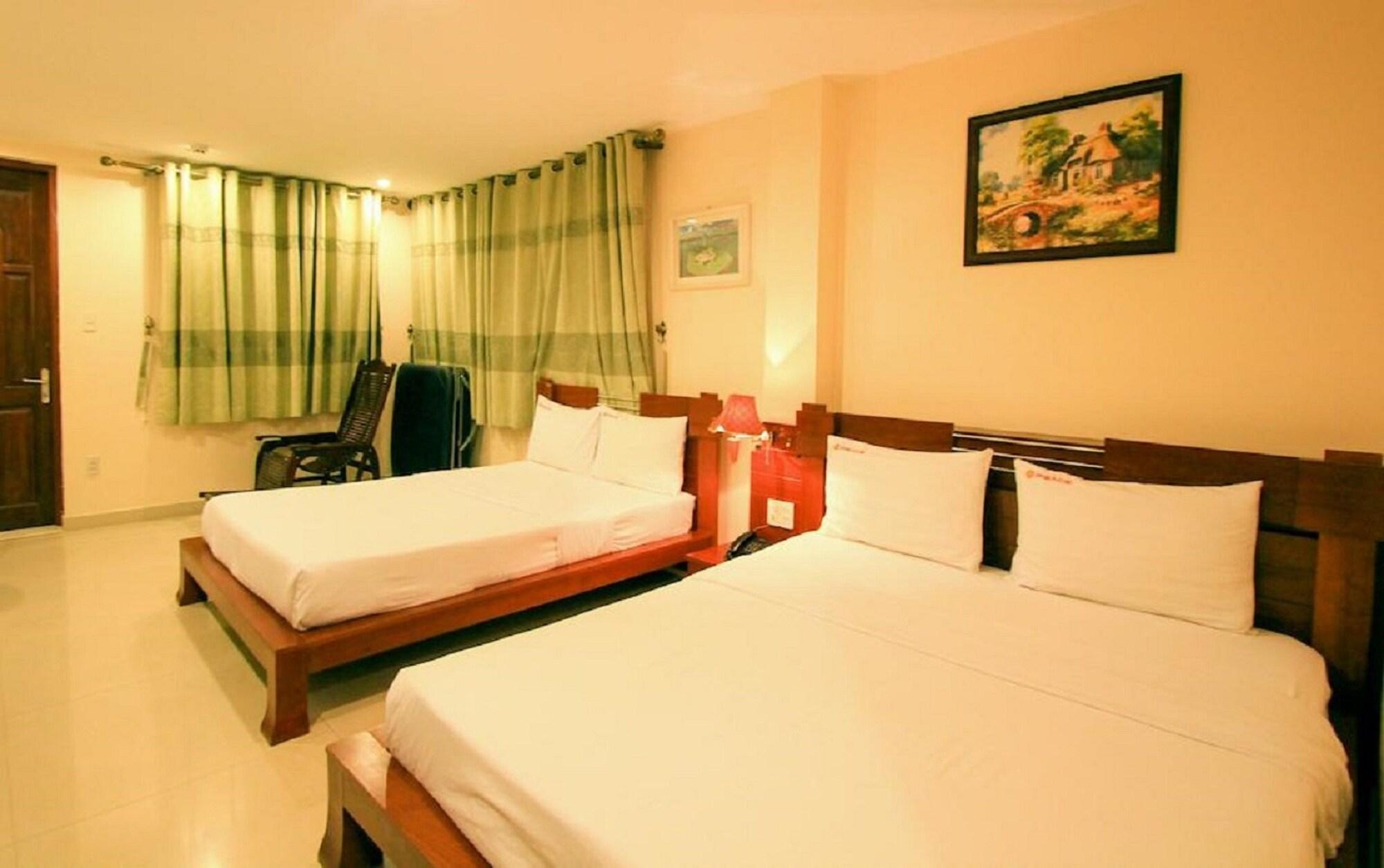 Ipeace Hotel - Bui Vien Walking Street Хошимін Екстер'єр фото