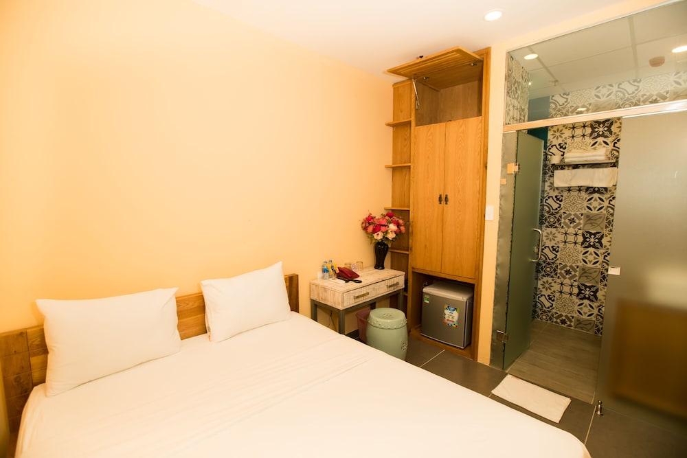 Ipeace Hotel - Bui Vien Walking Street Хошимін Екстер'єр фото