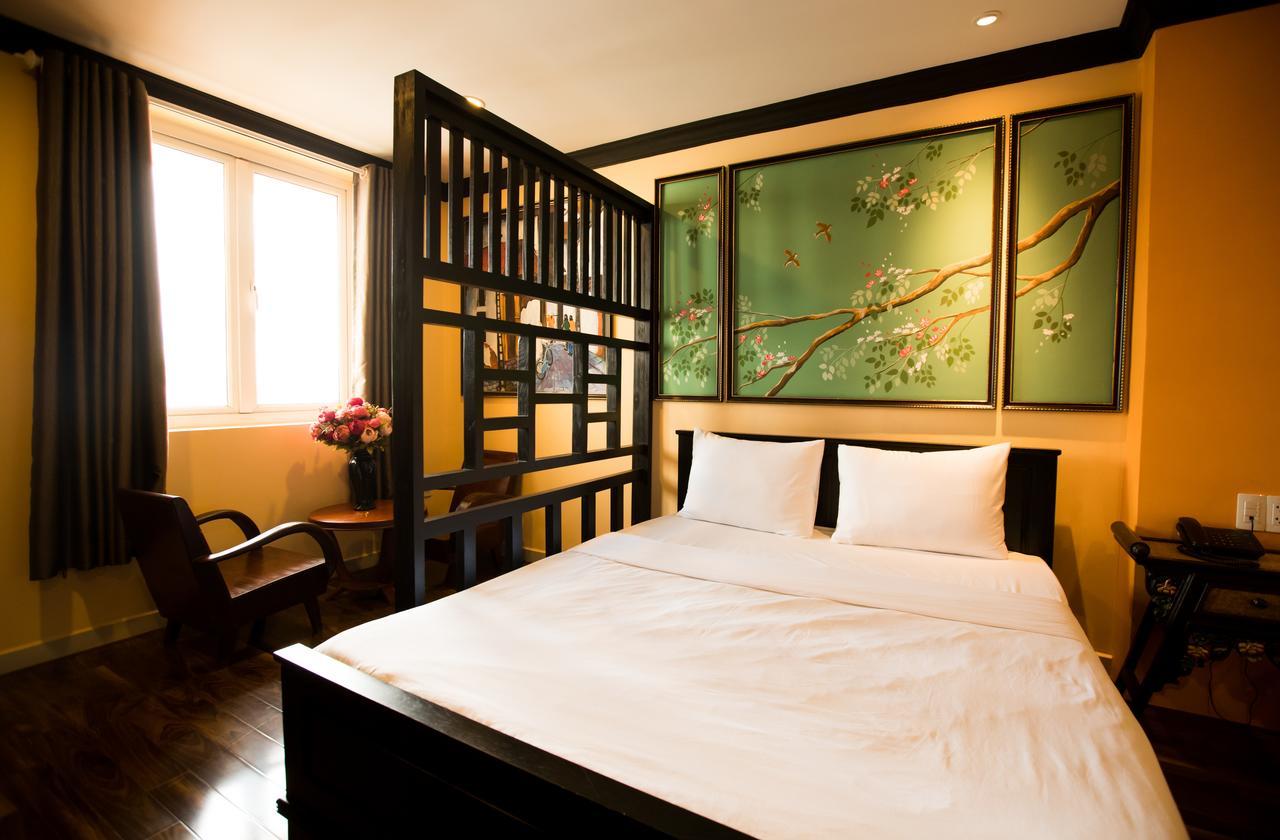 Ipeace Hotel - Bui Vien Walking Street Хошимін Екстер'єр фото